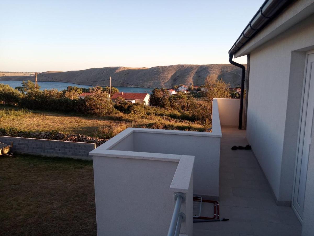 Apartmani Sol Vlasici Pag Town Esterno foto